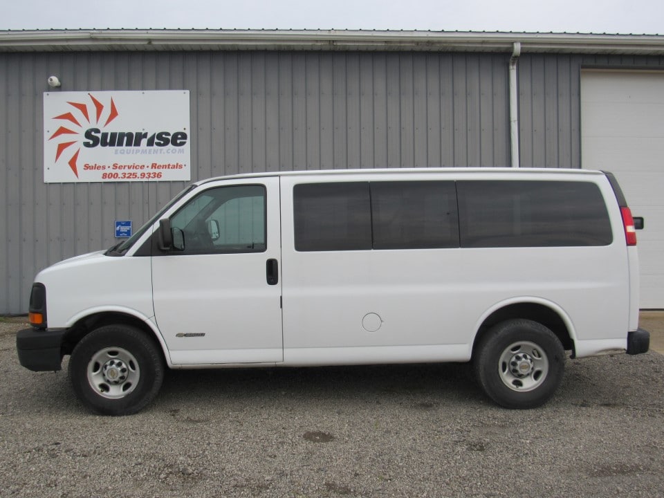2005 Chevrolet 3500 Express Van