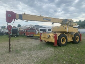 14 TON GROVE RT-58 ROUGH TERRAIN CRANE