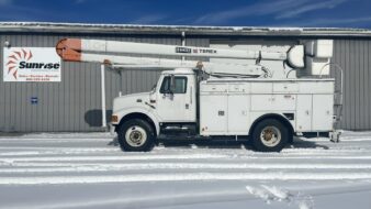 53' SIMON-TELECT ON 1997 INTERNATIONAL 4700 4x2