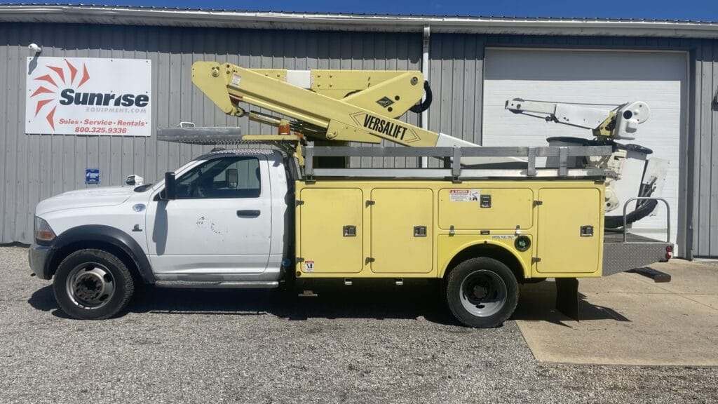 Used Bucket Trucks For Sale 30 To 45 Feet Sunrise Equipment