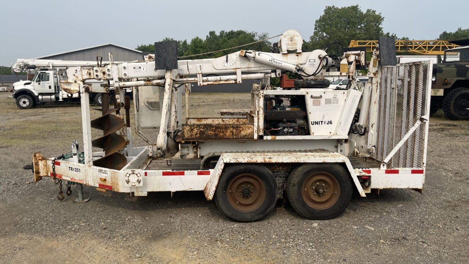 Digger Derricks | Diggers for Sale | Sunrise Equipment