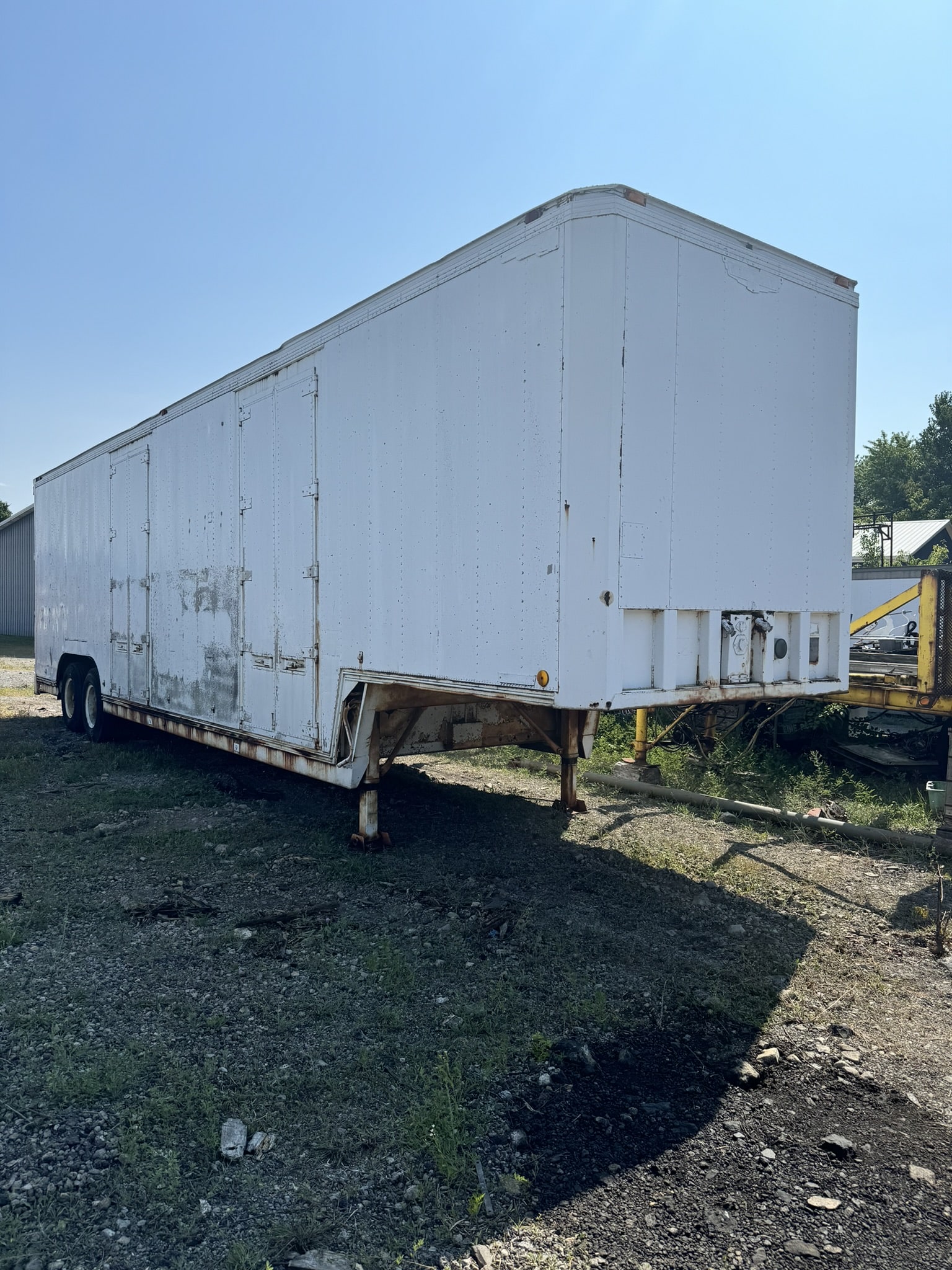 1977 KENTUCKY SEMI TRAILER - Image 2