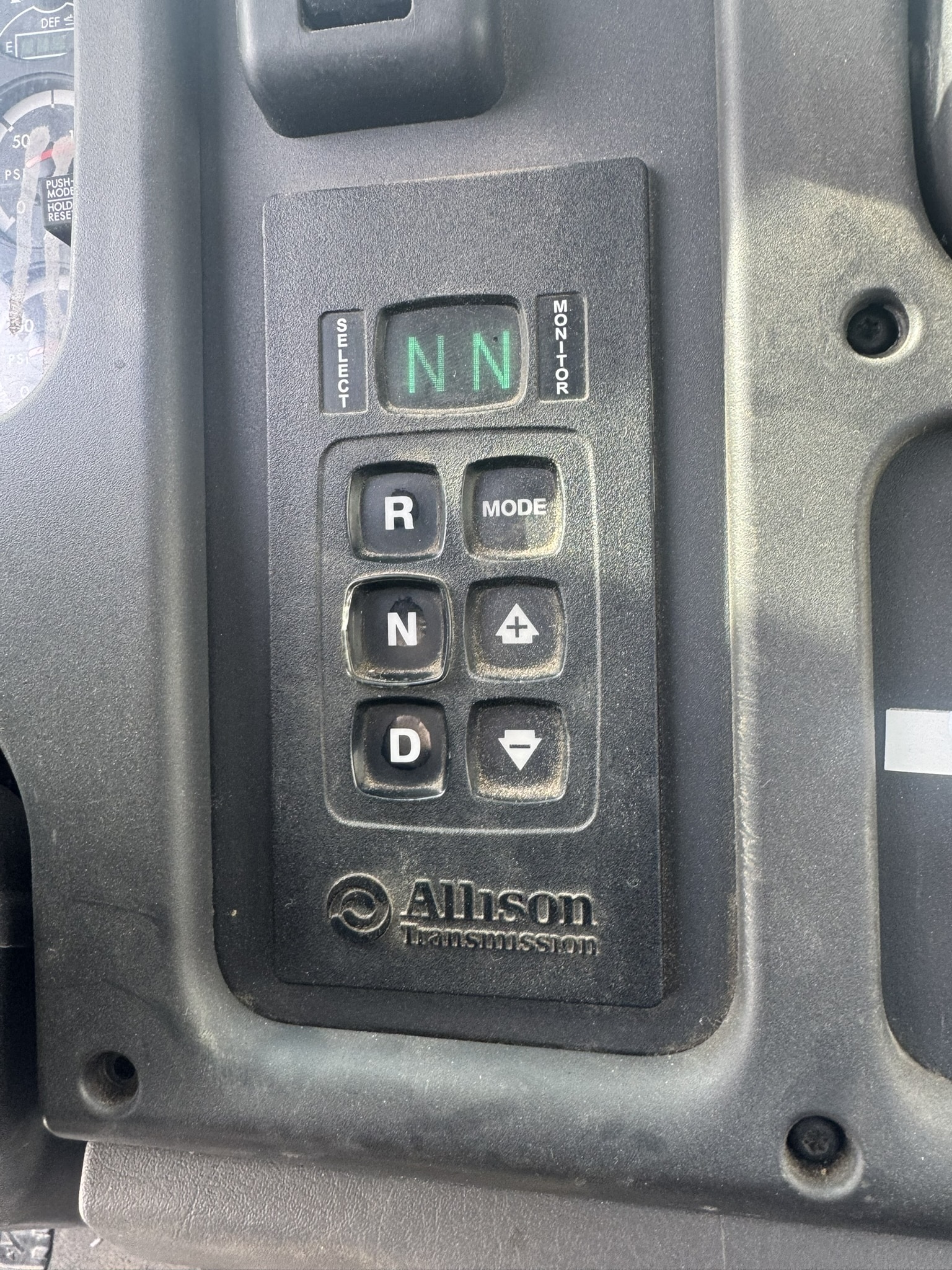 47' ALTEC DM47B-TR ON 2016 FREIGHTLINER M2 106 CHASSIS - Image 15