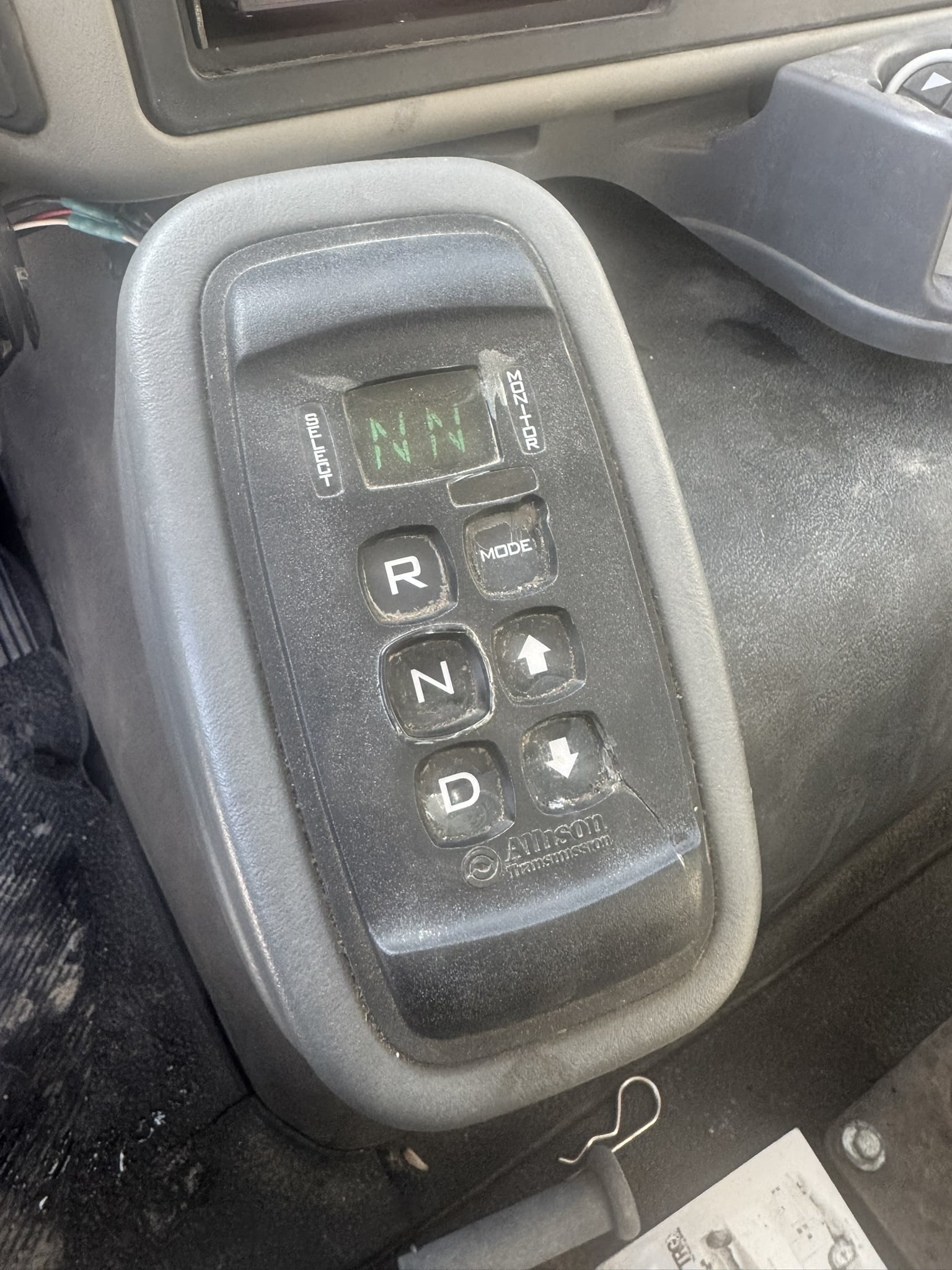 50' TEREX COMMANDER C5050 ON 2012 INTERNATIONAL 7600 SBA 6X4 CHASSIS WITH VANAIR AIR COMPRESSOR - Image 14