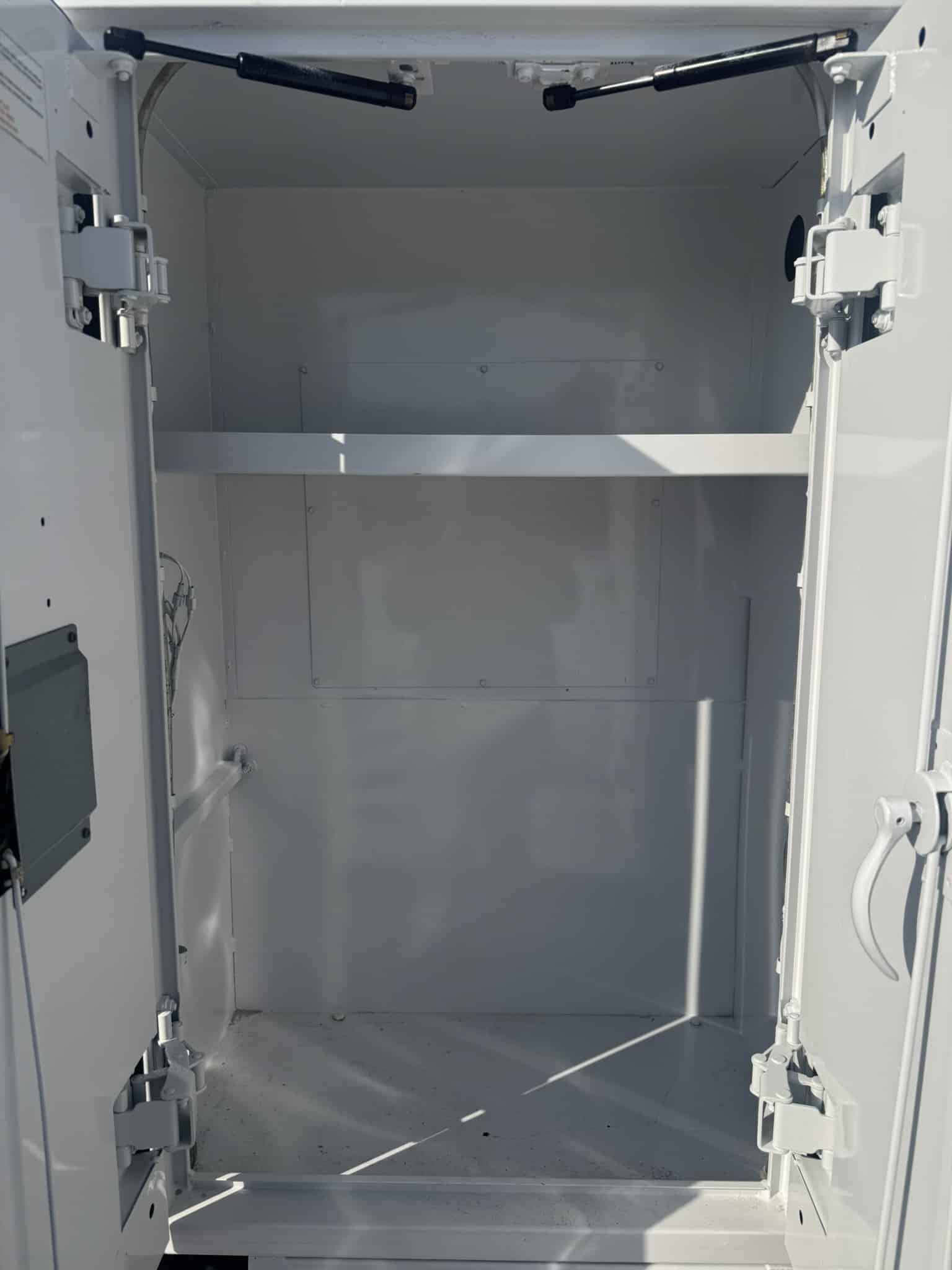 50' TEREX COMMANDER C5050 ON 2012 INTERNATIONAL 7600 SBA 6X4 CHASSIS WITH VANAIR AIR COMPRESSOR - Image 20