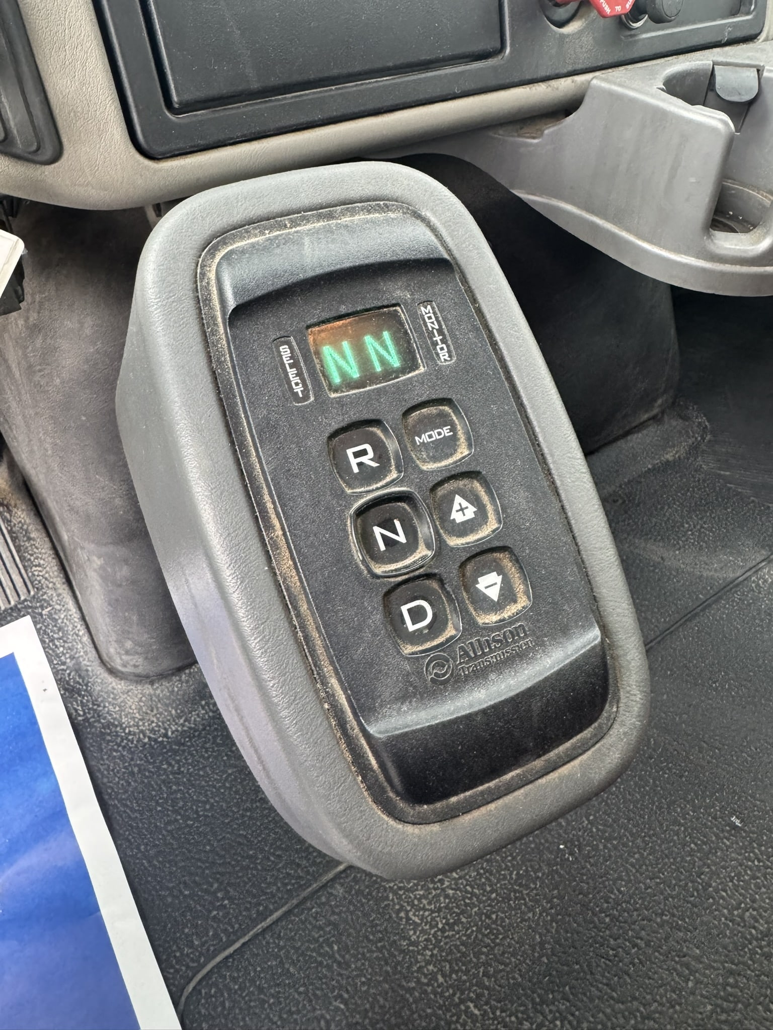 47' ALTEC DM47B-TR ON 2016 INTERNATIONAL 7300 4X4 CHASSIS - Image 18