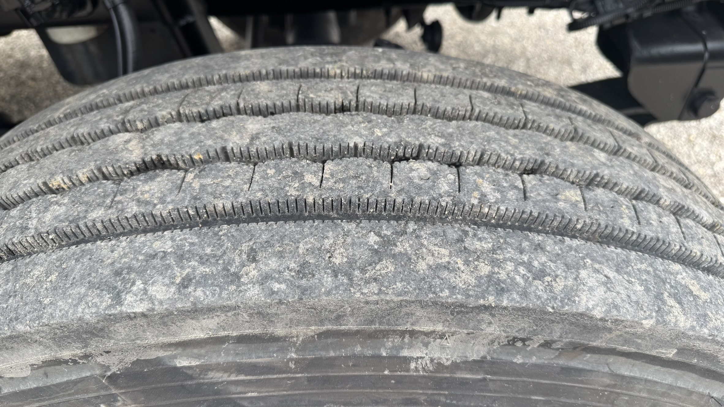 47' ALTEC DM47B-TR ON 2016 INTERNATIONAL 7300 4X4 CHASSIS - Image 31