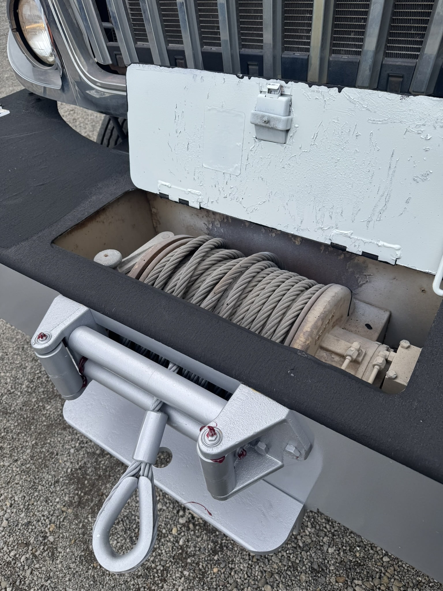 47' ALTEC DM47B-TR ON 2016 INTERNATIONAL 7300 4X4 CHASSIS - Image 29