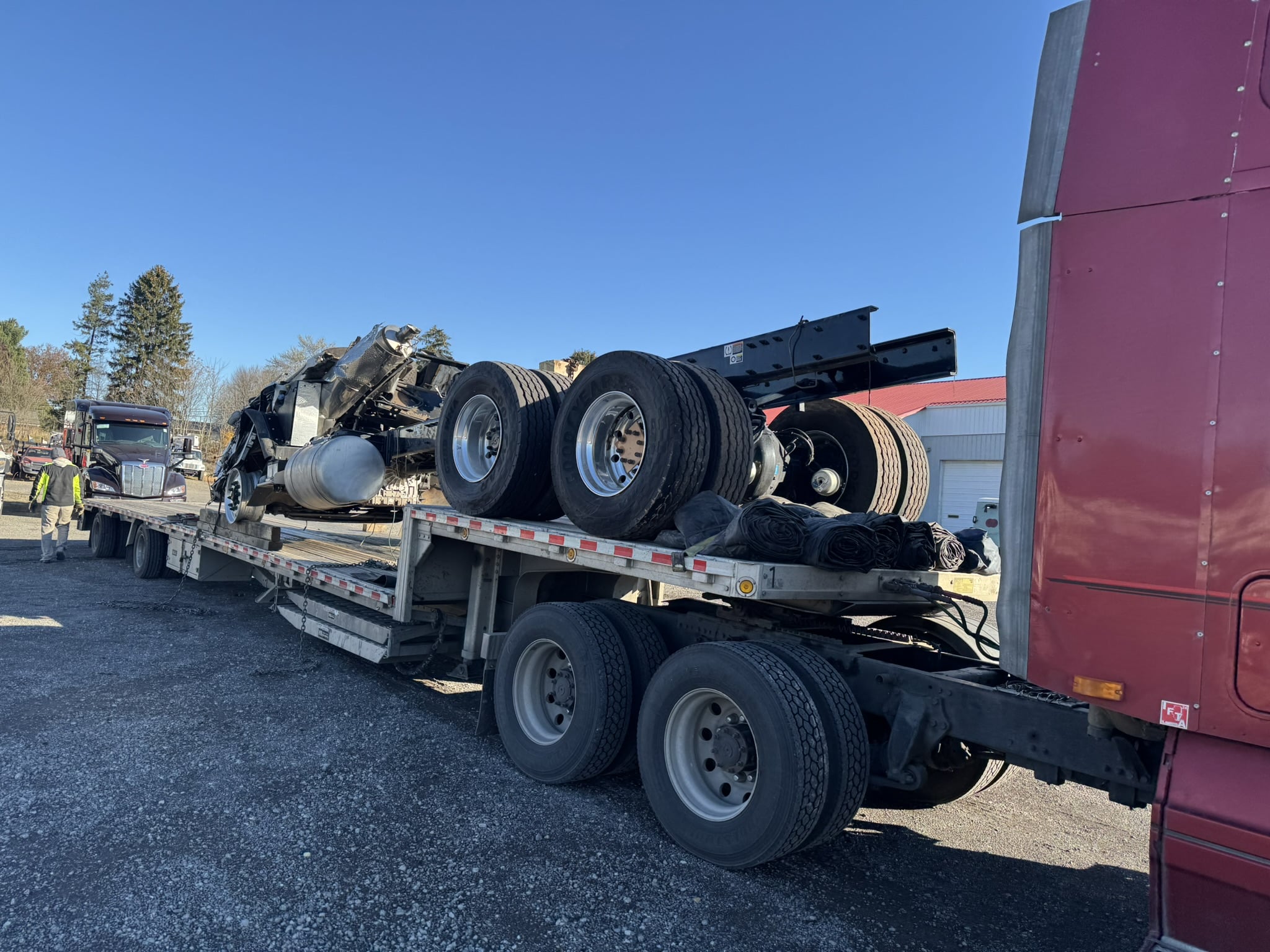 2025 KENWORTH L-770 & 2025 PETERBILT PB520 TRUCKS/PARTS - Image 22