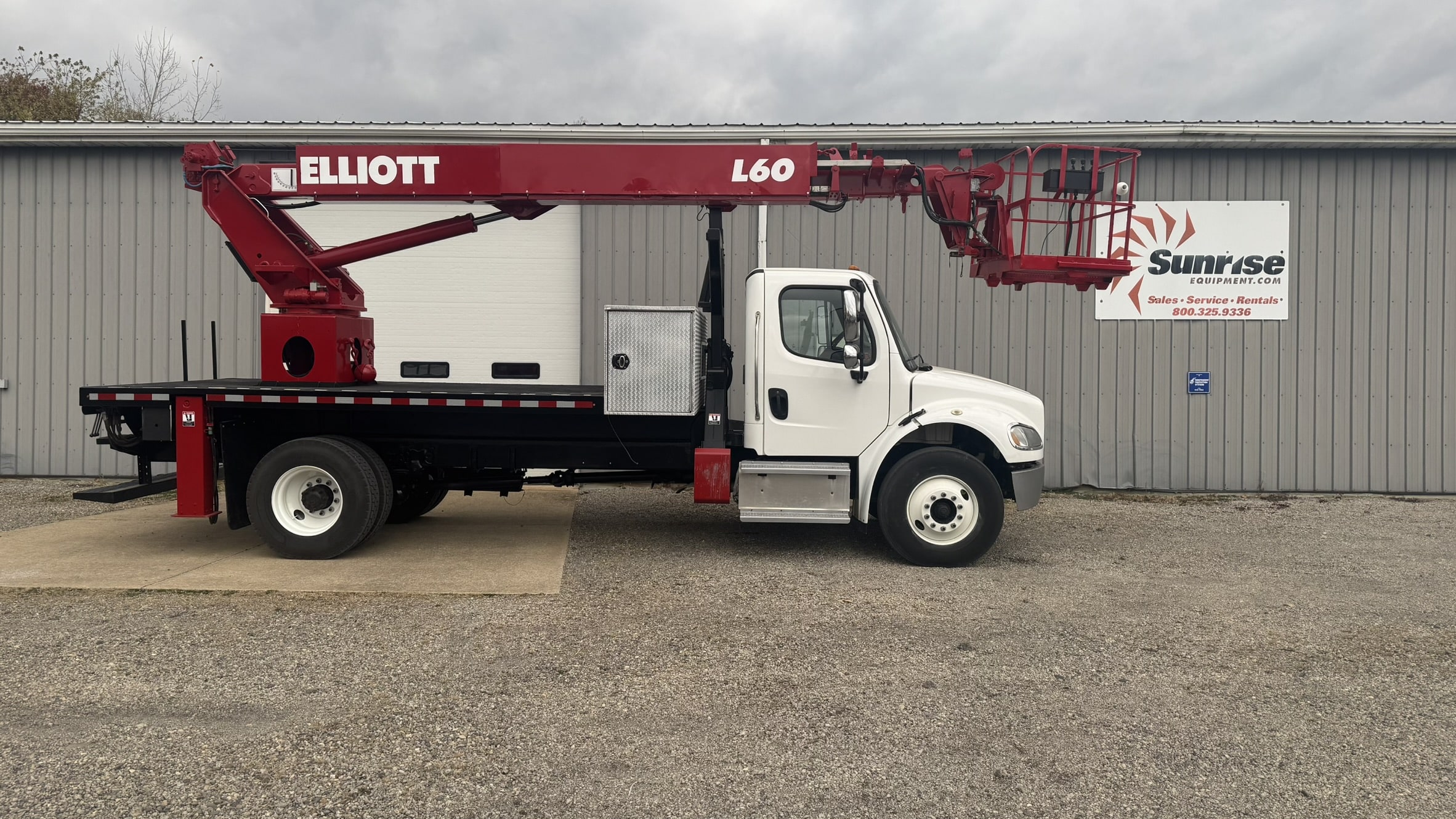 ELLIOTT L60R ON 2014 FREIGHTLINER M2-106 CHASSIS - Image 6