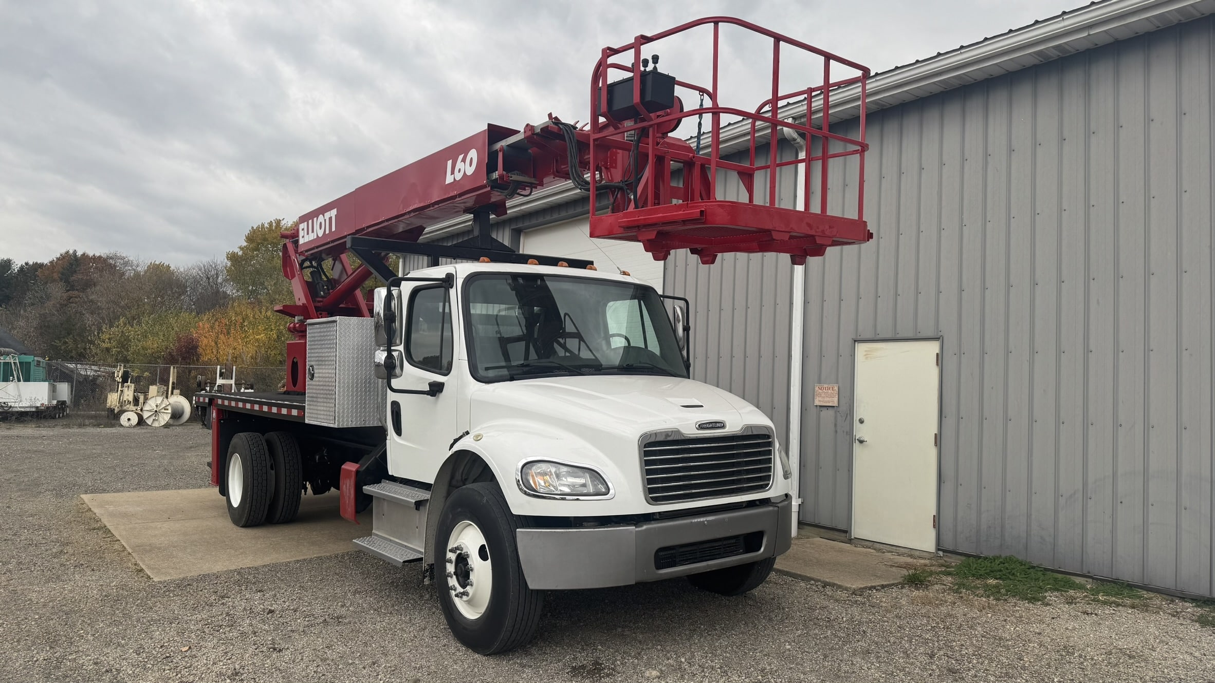 ELLIOTT L60R ON 2014 FREIGHTLINER M2-106 CHASSIS - Image 5