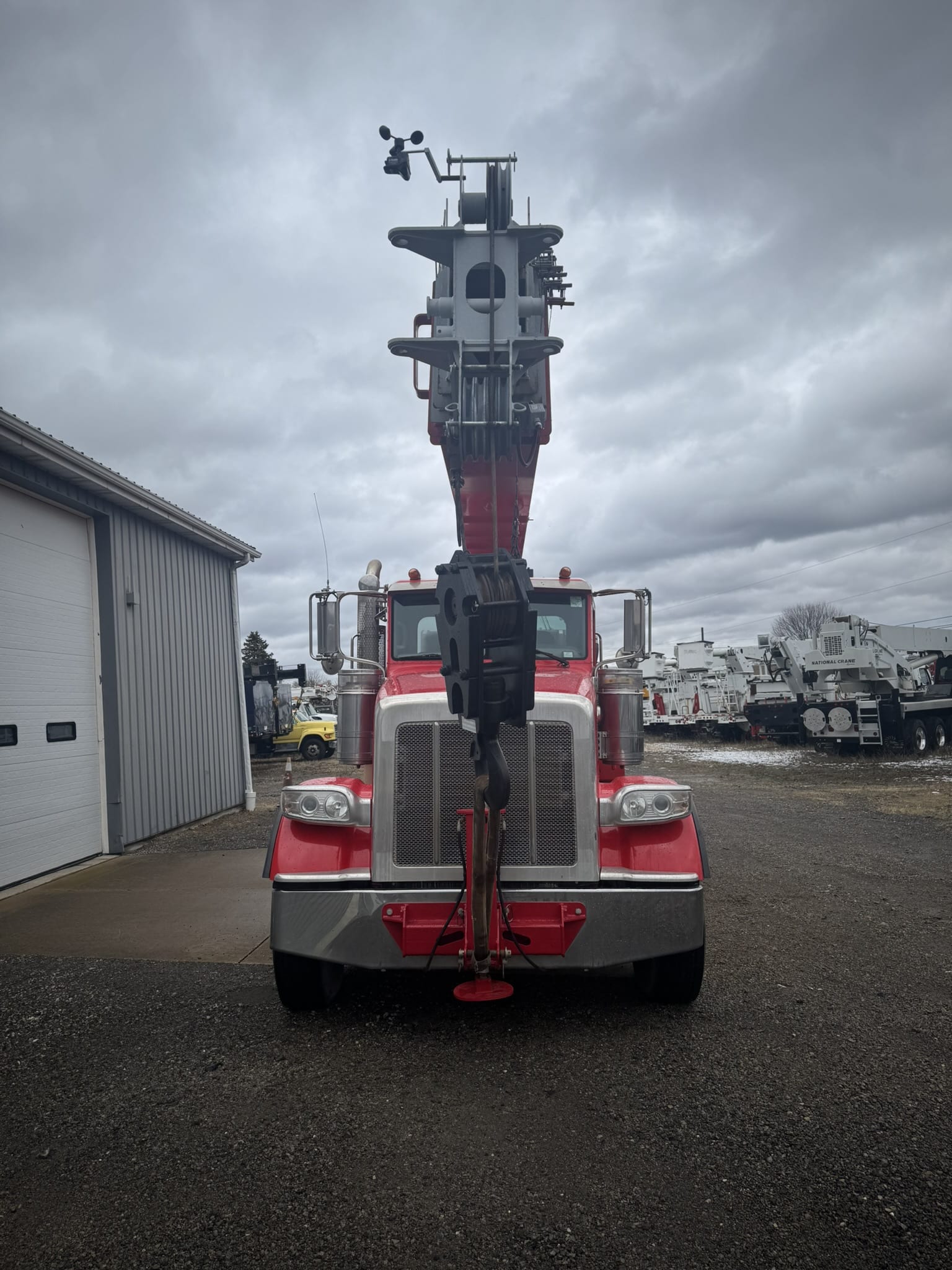 50 TON MANITEX 50155 CRANE ON A 2014 PETERBILT 367 CHASSIS- 155' BOOM - Image 8