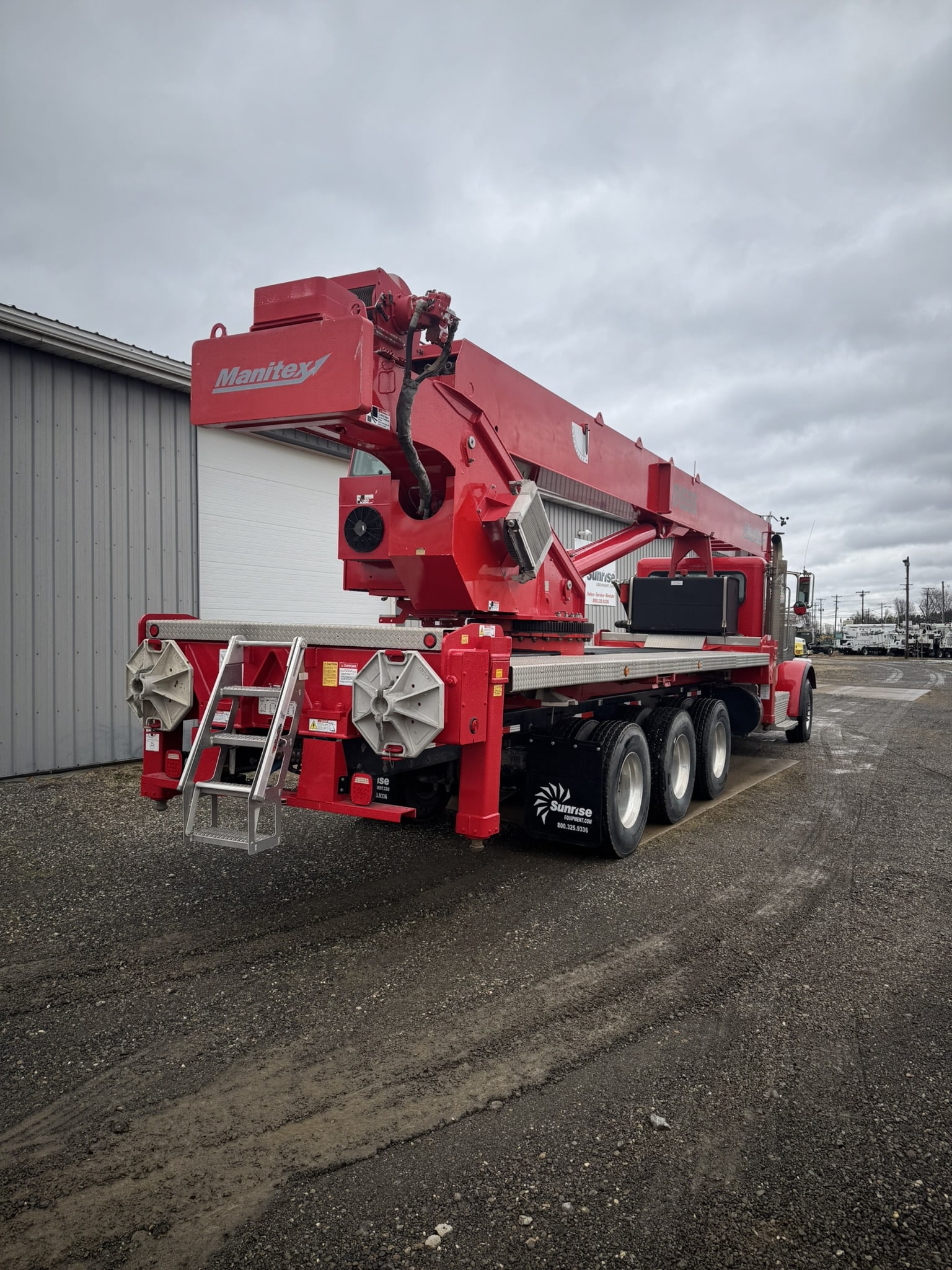 50 TON MANITEX 50155 CRANE ON A 2014 PETERBILT 367 CHASSIS- 155' BOOM - Image 7