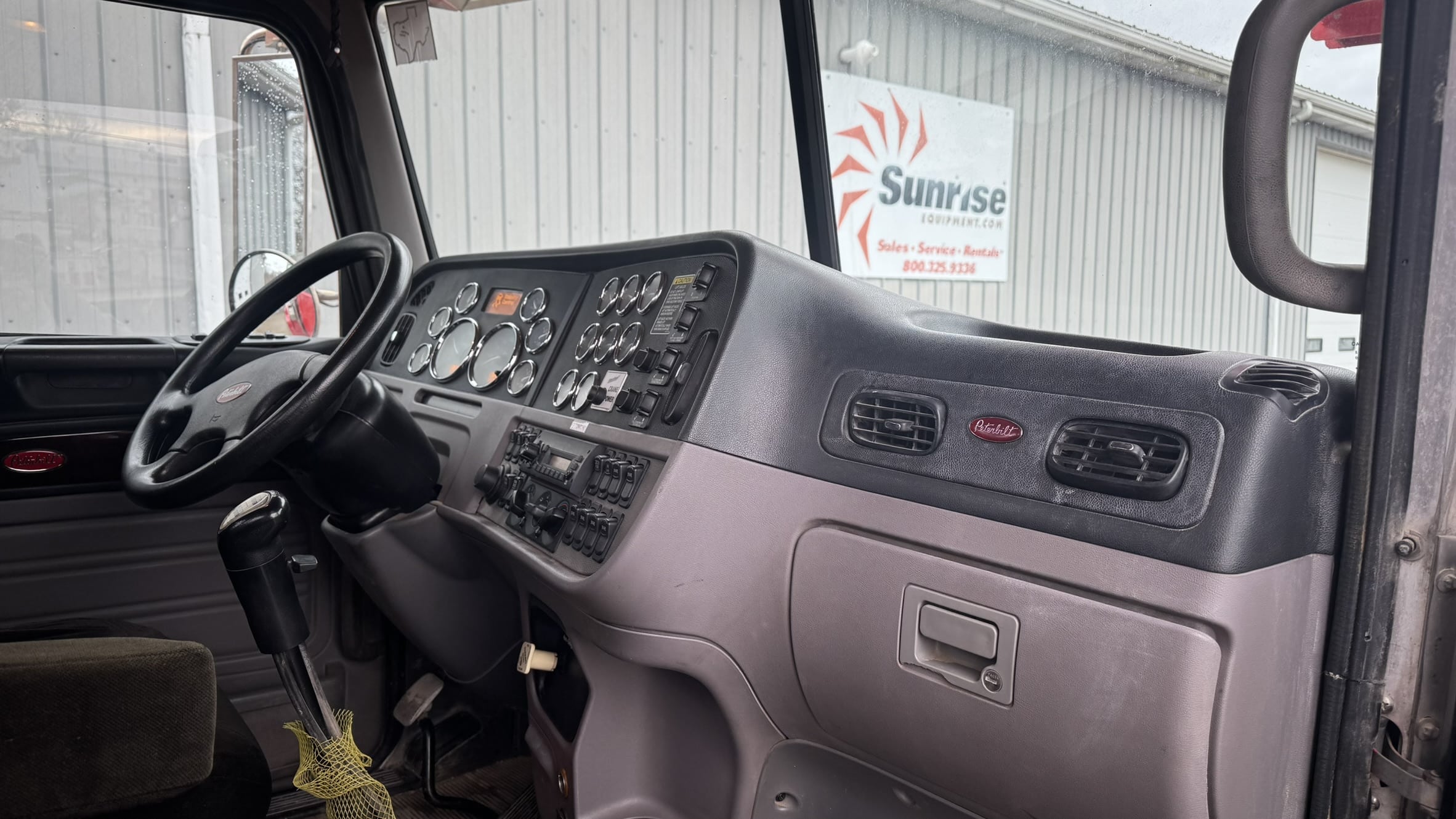 50 TON MANITEX 50155 CRANE ON A 2014 PETERBILT 367 CHASSIS- 155' BOOM - Image 26