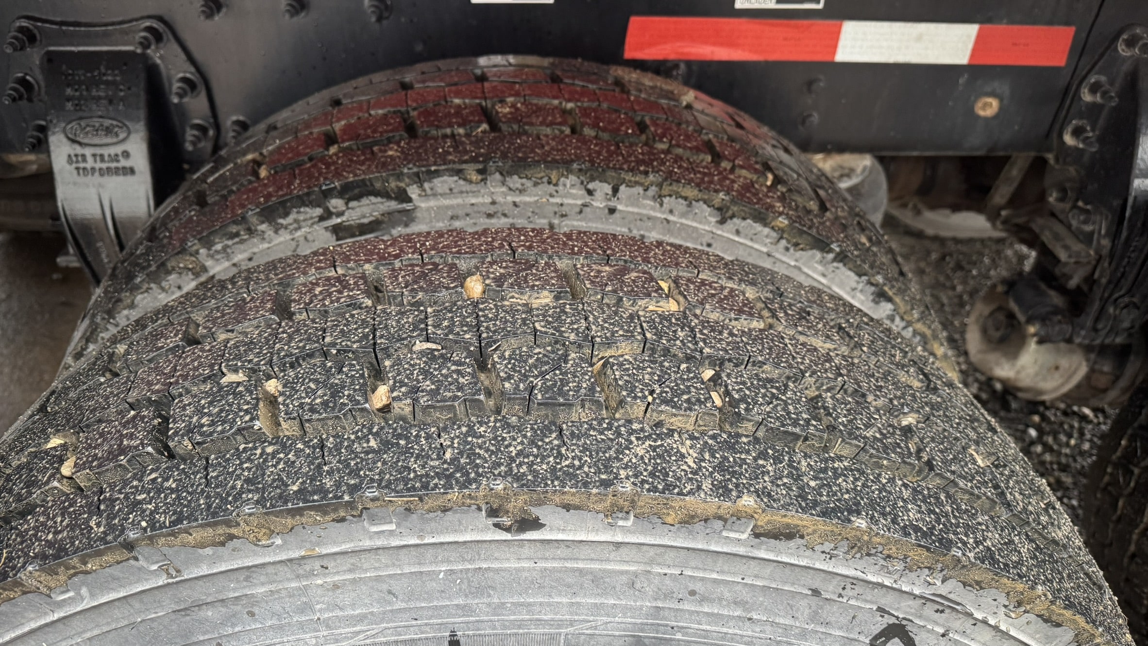 50 TON MANITEX 50155 CRANE ON A 2014 PETERBILT 367 CHASSIS- 155' BOOM - Image 32