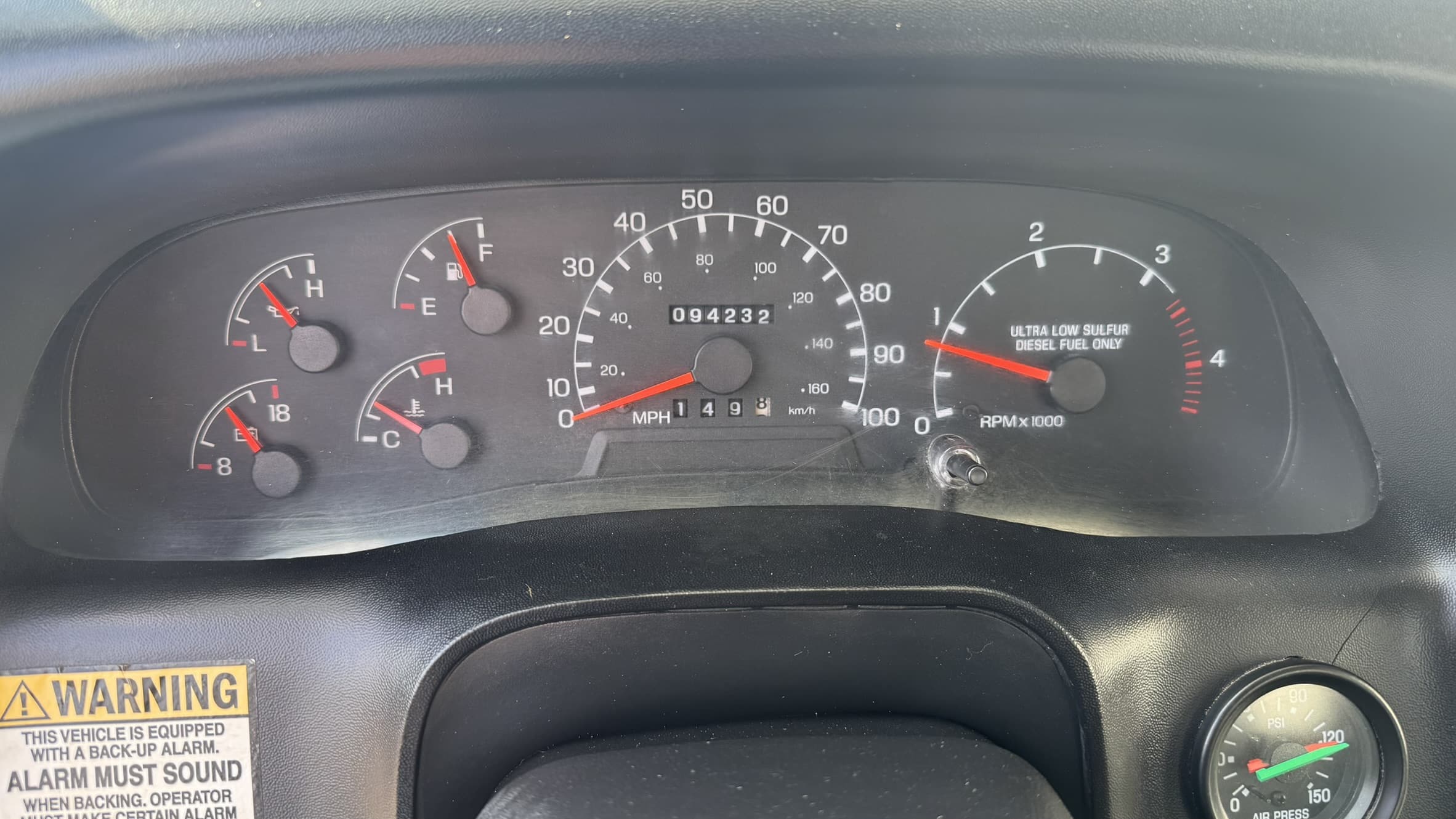 60' VERSALIFT VO355XMHI ON 2010 FORD F750 4X2 CHASSIS - Image 13