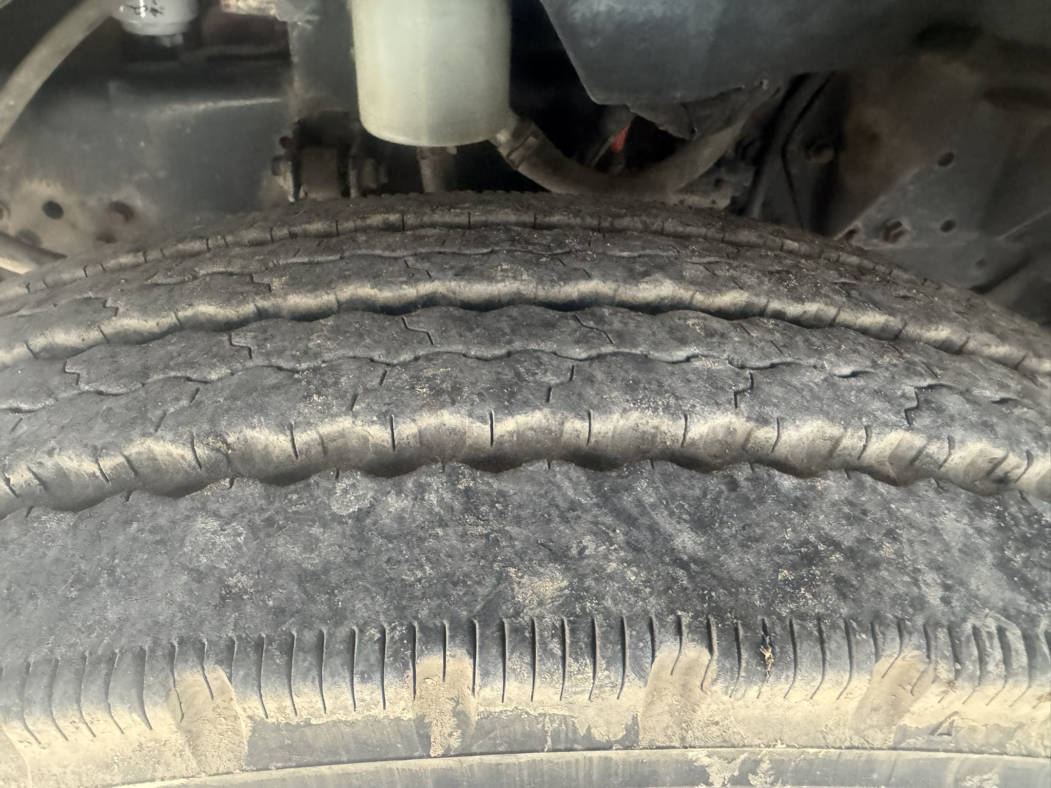 65' VERSALIFT VO460MHI ON 2015 FORD F750 4X2 CHASSIS - Image 41