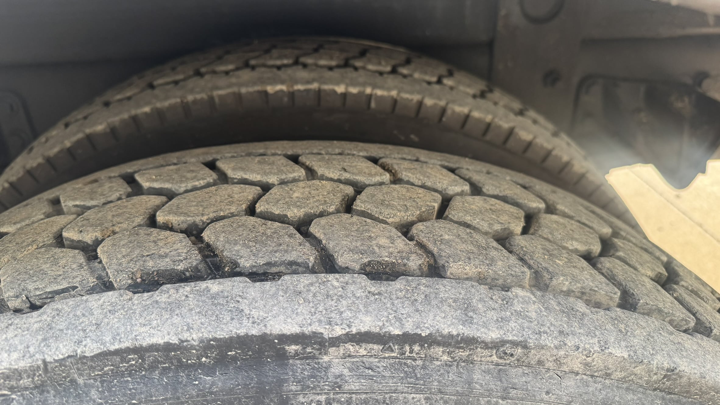 60' VERSALIFT VO455MHI ON 2012 FORD F750 4X2 CHASSIS - Image 37