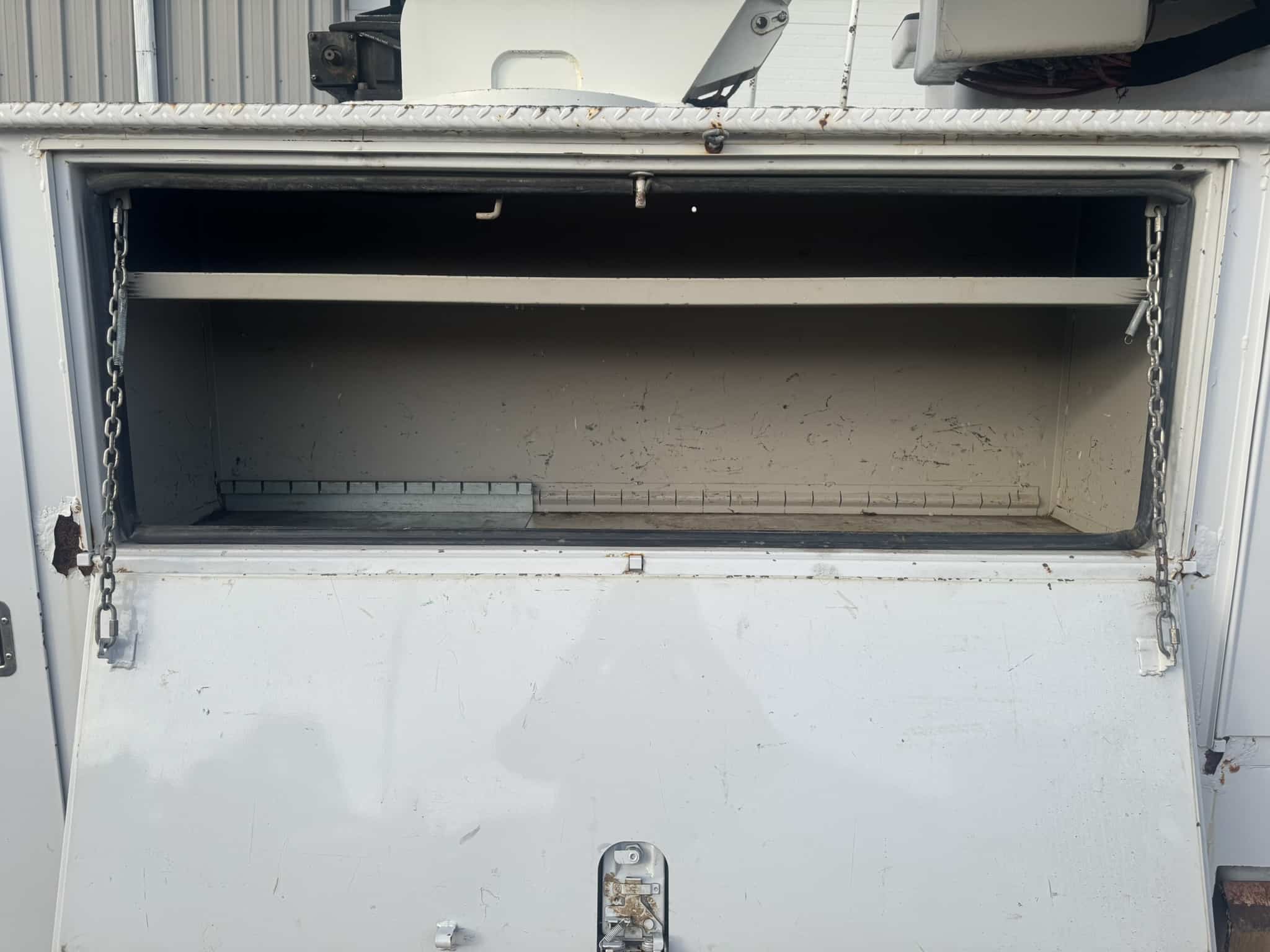 65' VERSALIFT VO360XMHI-01 ON 2015 FORD F750 4X2 CHASSIS - Image 21