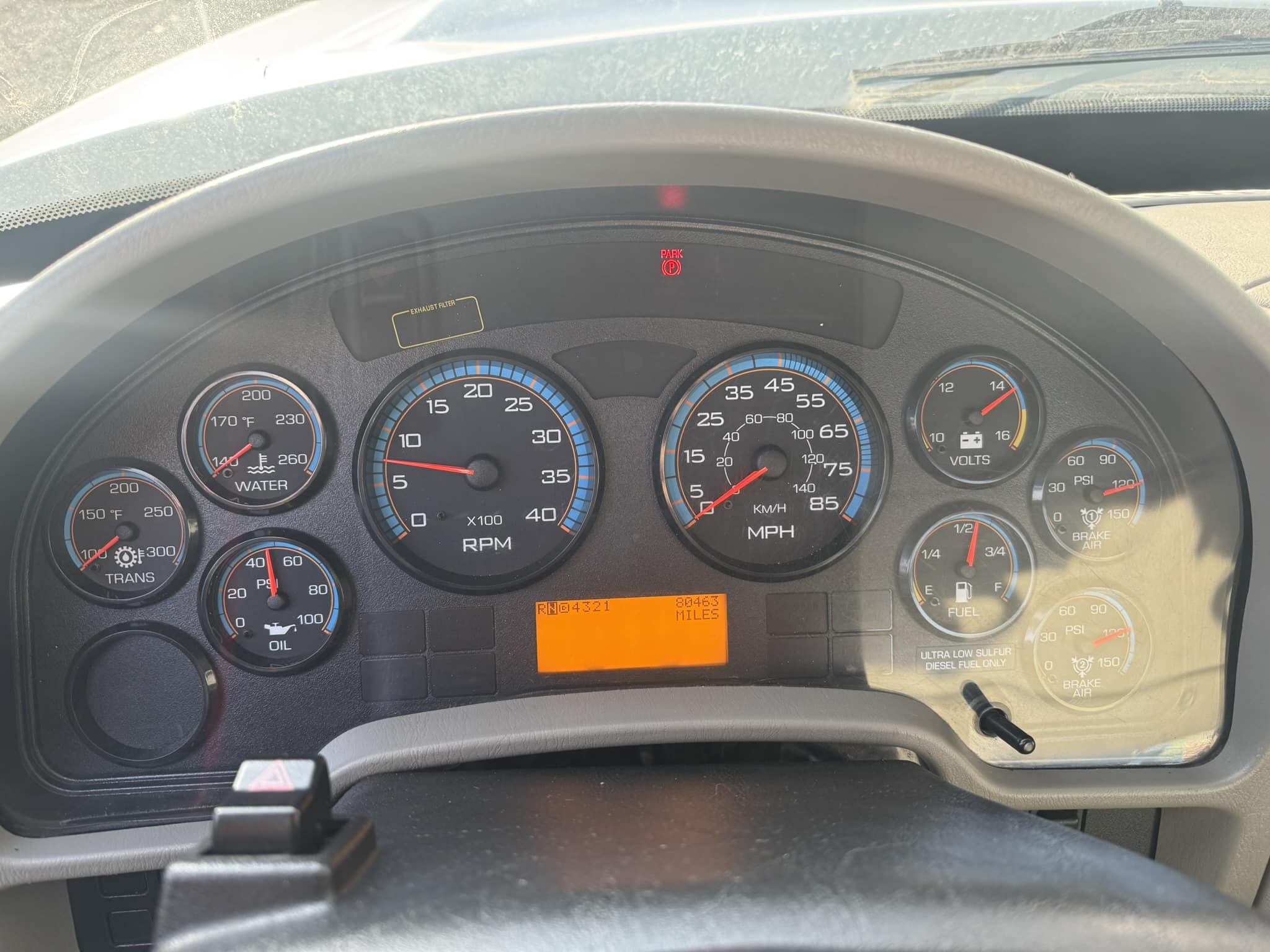 47' TEREX COMMANDER C4047 ON 2012 INTERNATIONAL 4X4 CHASSIS - Image 12