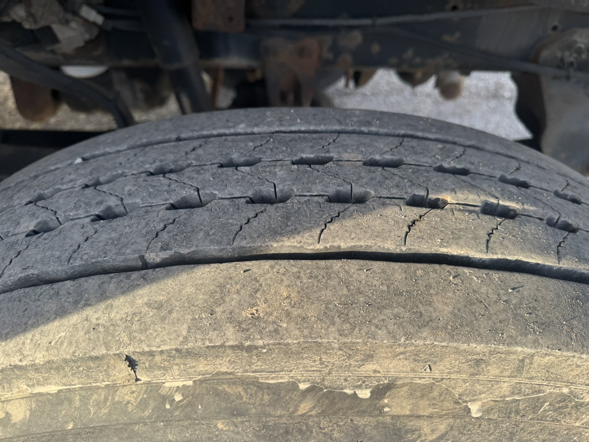 47' TEREX COMMANDER C4047 ON 2012 INTERNATIONAL 4X4 CHASSIS - Image 32