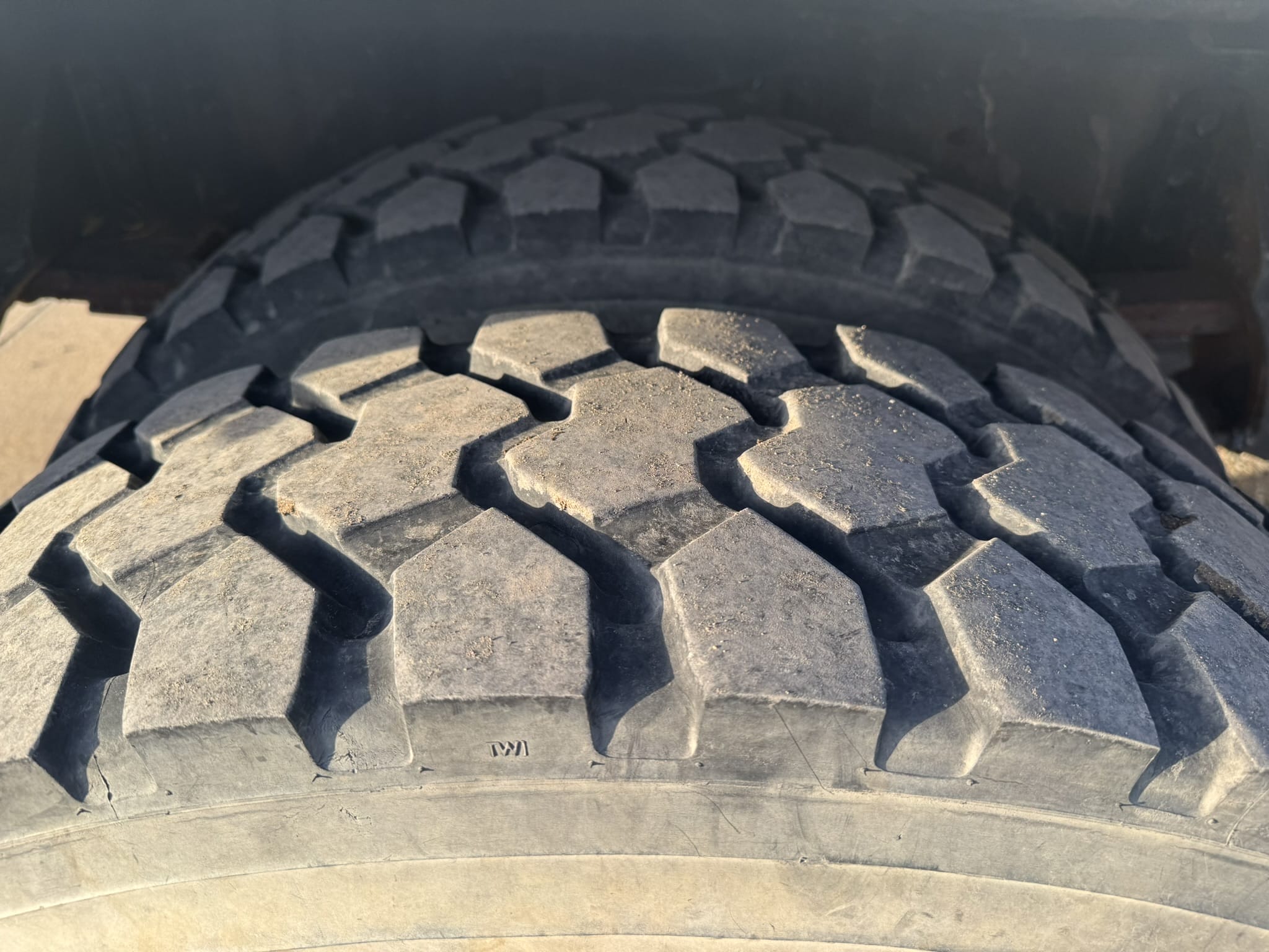 47' TEREX COMMANDER C4047 ON 2012 INTERNATIONAL 4X4 CHASSIS - Image 33