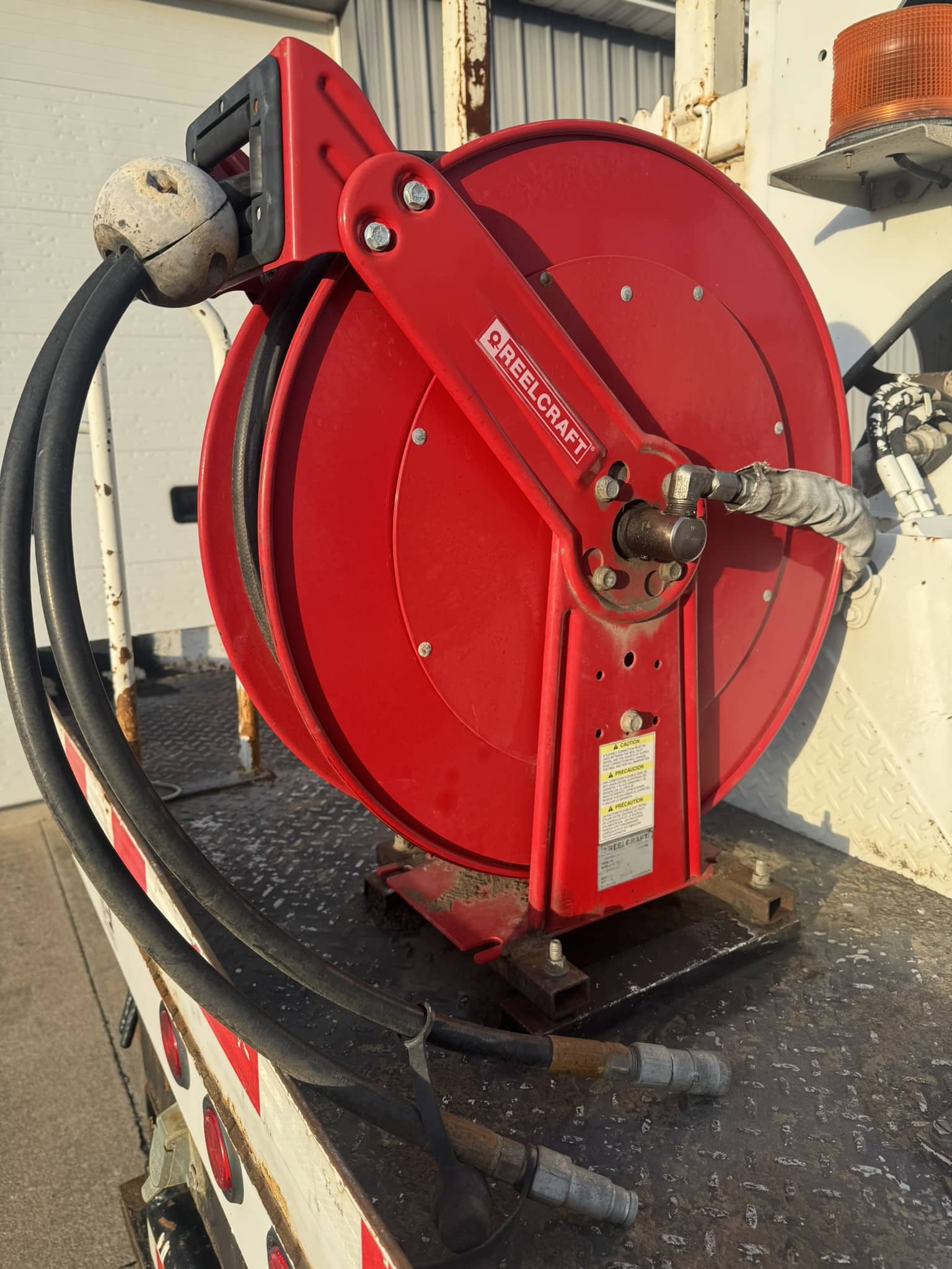 47' TEREX COMMANDER C4047 ON 2012 INTERNATIONAL 4X4 CHASSIS - Image 25