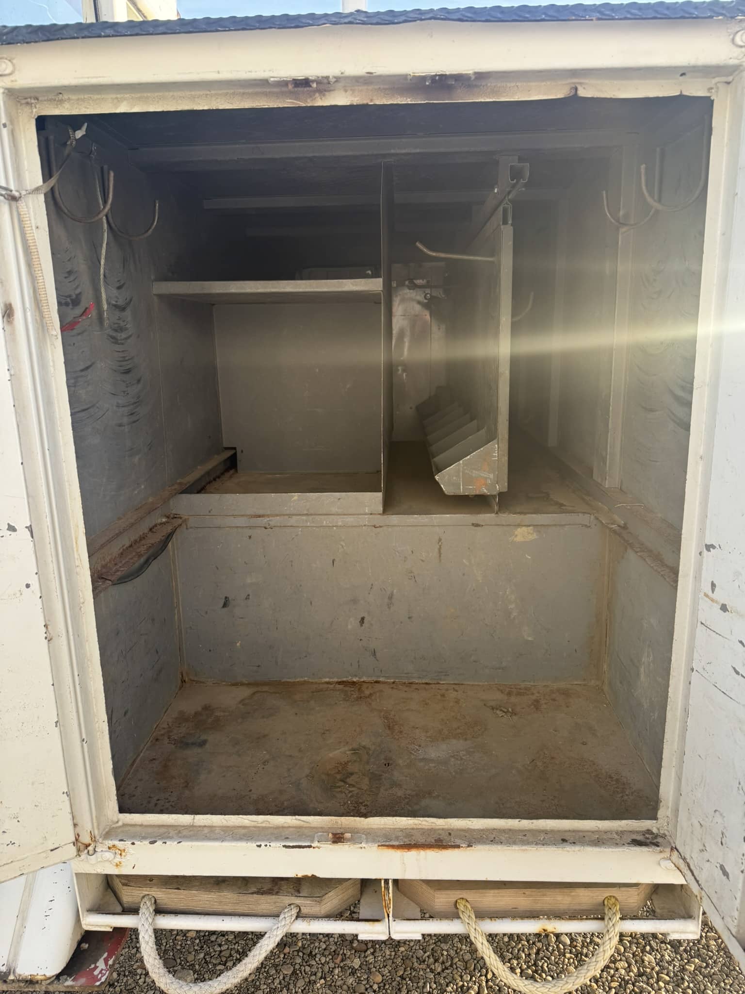 45' TEREX COMMANDER C4045 ON 2004 INTERNATIONAL 4X2 CHASSIS - Image 17