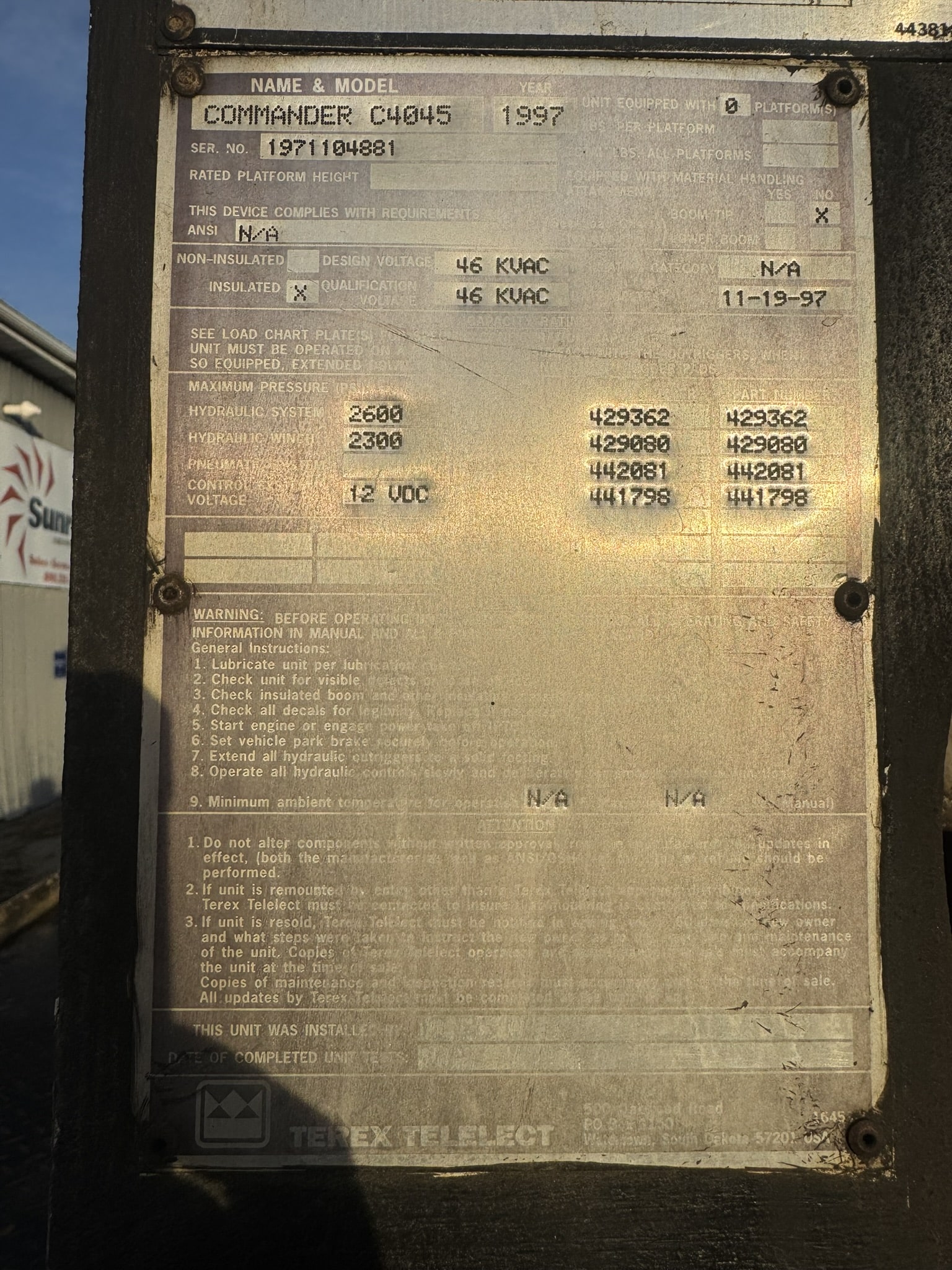 45' TEREX COMMANDER C4045 ON 2004 INTERNATIONAL 4X2 CHASSIS - Image 20