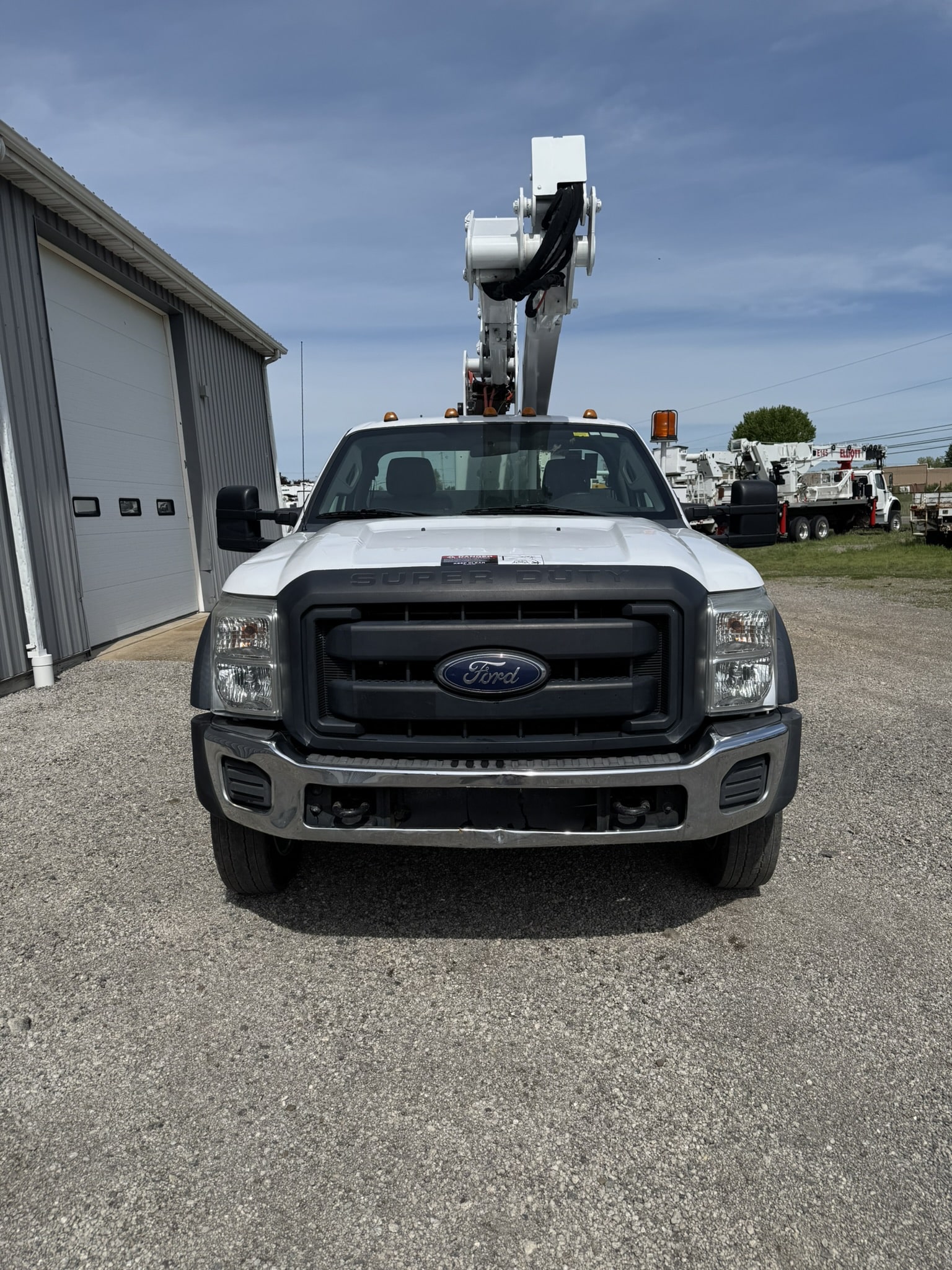 42' ETI ETC 37 IH ON A 2015 FORD F-550 4x2 CHASSIS - Image 8