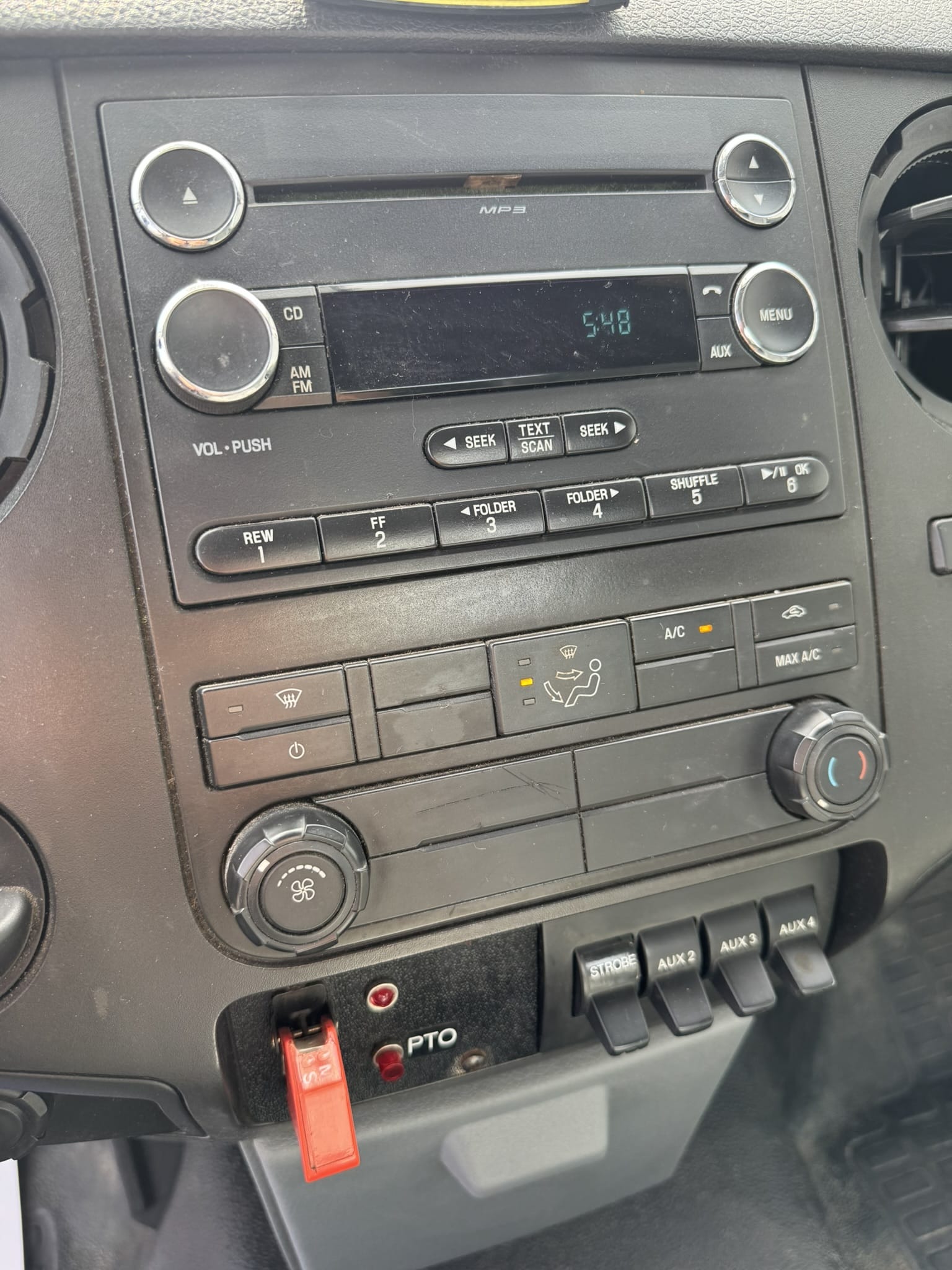 42' ETI ETC 37 IH ON A 2015 FORD F-550 4x2 CHASSIS - Image 15