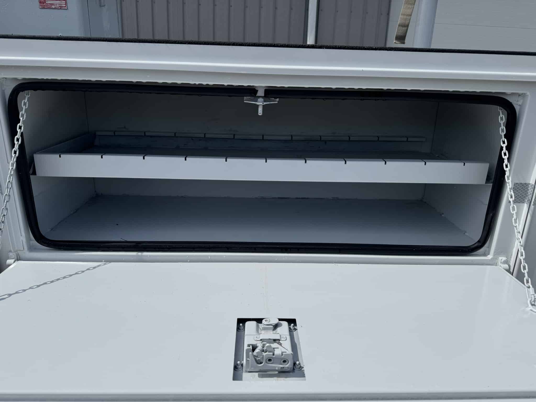 42' ETI ETC 37 IH ON A 2015 FORD F-550 4x2 CHASSIS - Image 20
