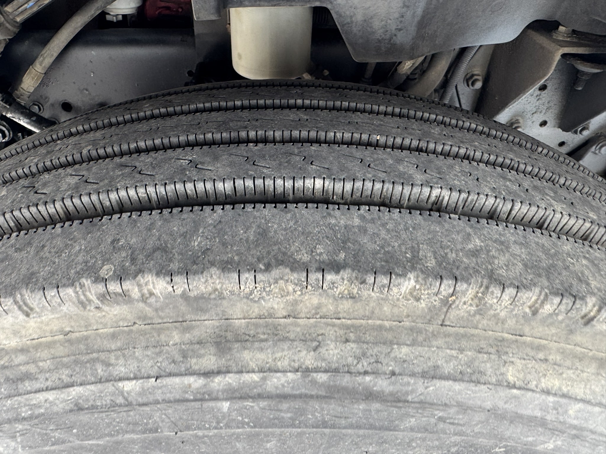 65' VERSALIFT VO360XMHI-01 ON 2015 FORD F750 4X2 CHASSIS - Image 36