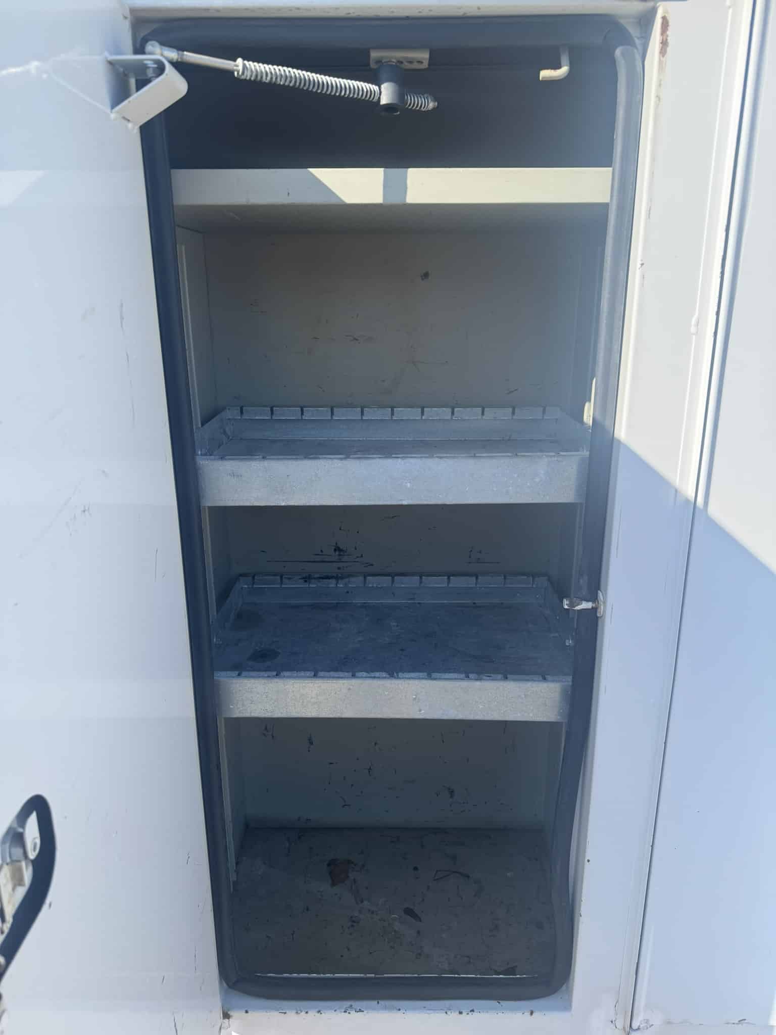 65' VERSALIFT VO360XMHI-01 ON 2015 FORD F750 4X2 CHASSIS - Image 25